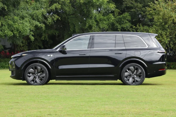 Li L9 exterior
