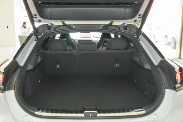 Zeekr 001 FR interior