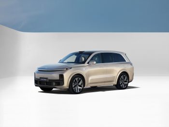 Li L8 exterior Golden Metallic