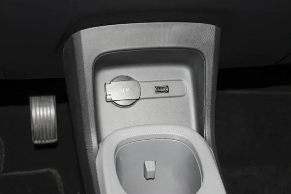 Leapmotor T03 interior