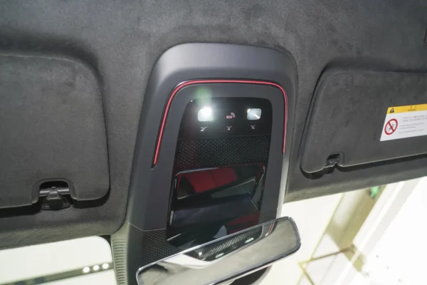 Zeekr 001 FR interior