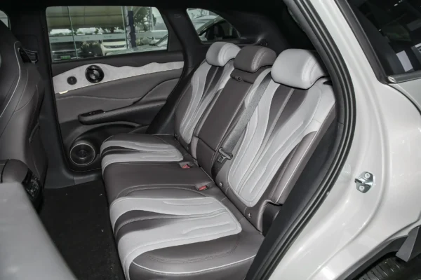 BYD Frigate 07 interior gray