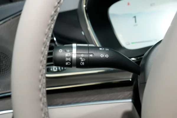 BYD Han DM-i interior