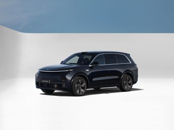 Li L8 exterior Black Metallic