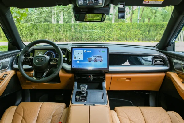 Trumpchi ES9 PHEV interior brown